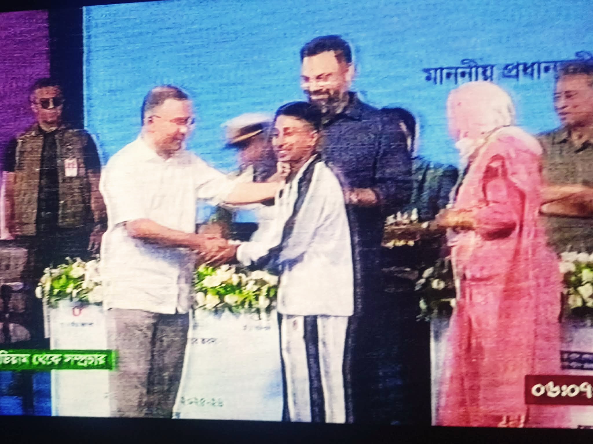 কালিগঞ্জের জাকির হোসেন দ্রুততম মানব হবার গৌরব অর্জন