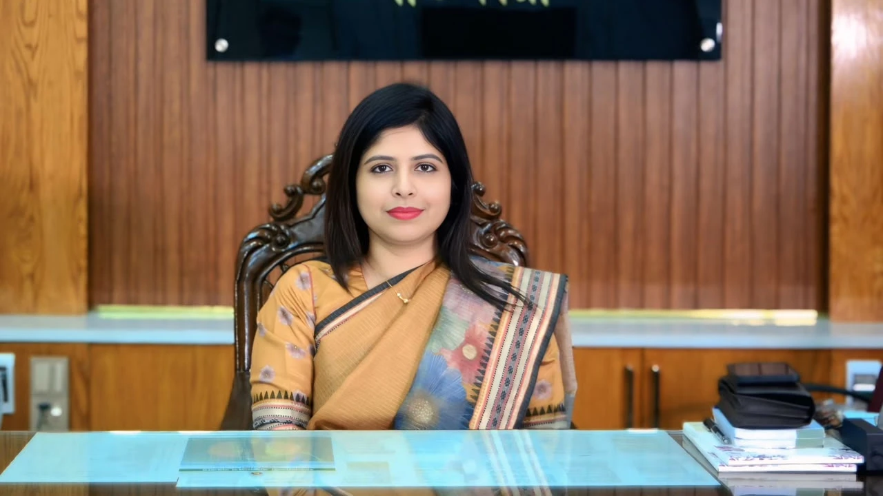 সাতক্ষীরায় জ্বালানি তেলের মজুদ ও সরবরাহ একদম স্বাভাবিক-জেলা প্রশাসক!
