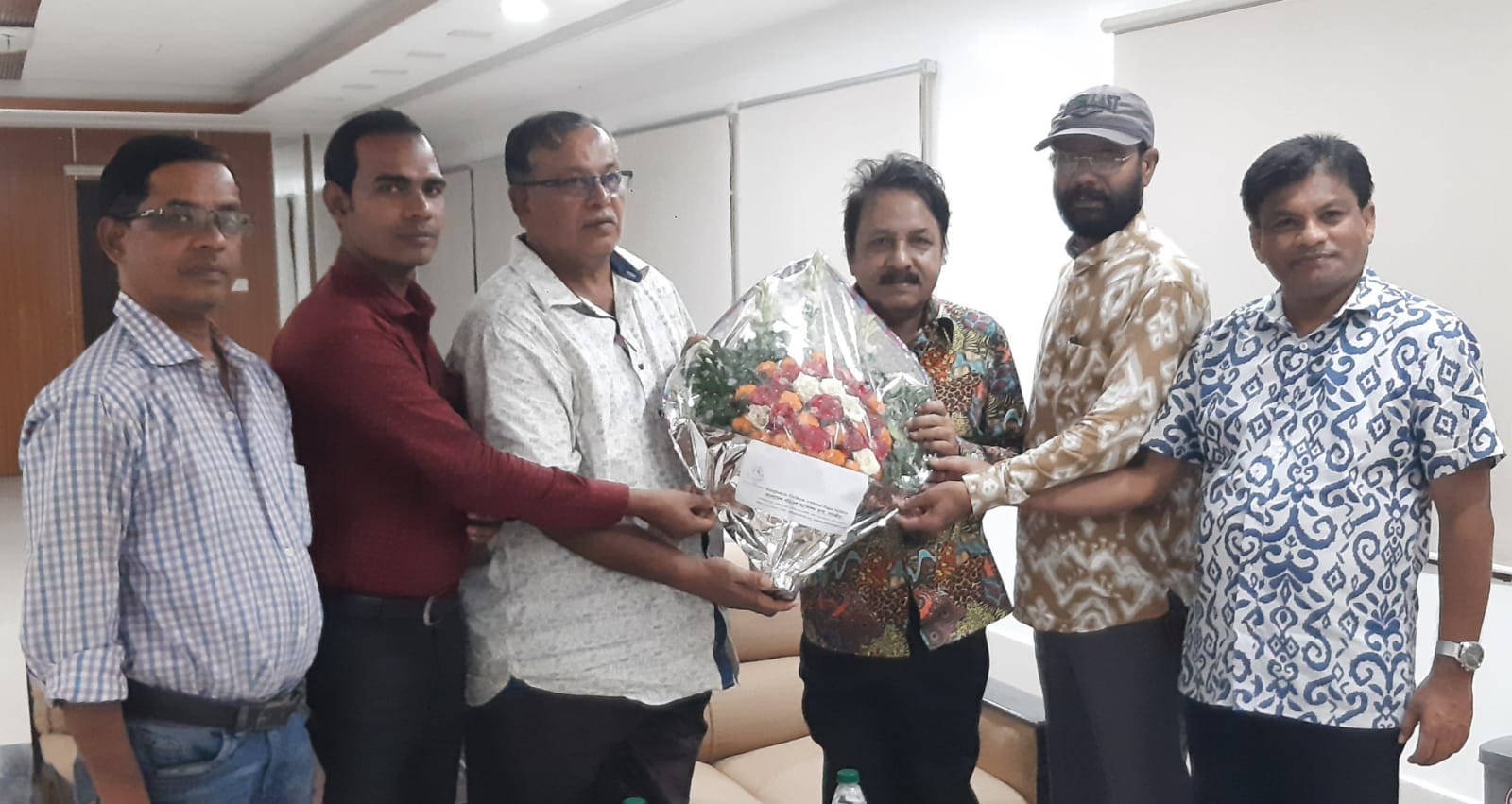 সাতক্ষীরায় নদী-খাল রক্ষায় ঐক্যবদ্ধ সামাজিক আন্দোলনের আহ্বান নদী রক্ষা কমিশন চেয়ারম্যানের