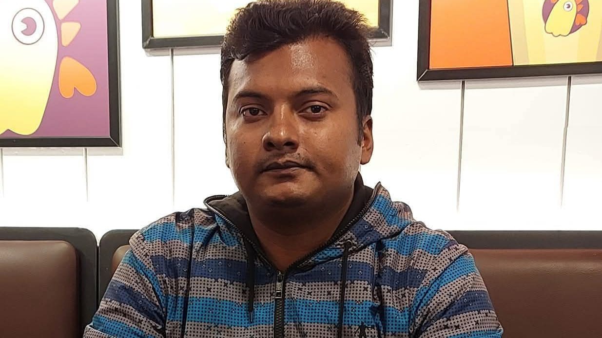 সাতক্ষীরায় বেড়েছে আপত্তিরকর ঘটনা : সামাজিক অবক্ষয়ে নেটিজেনদের তীব্র নিন্দা