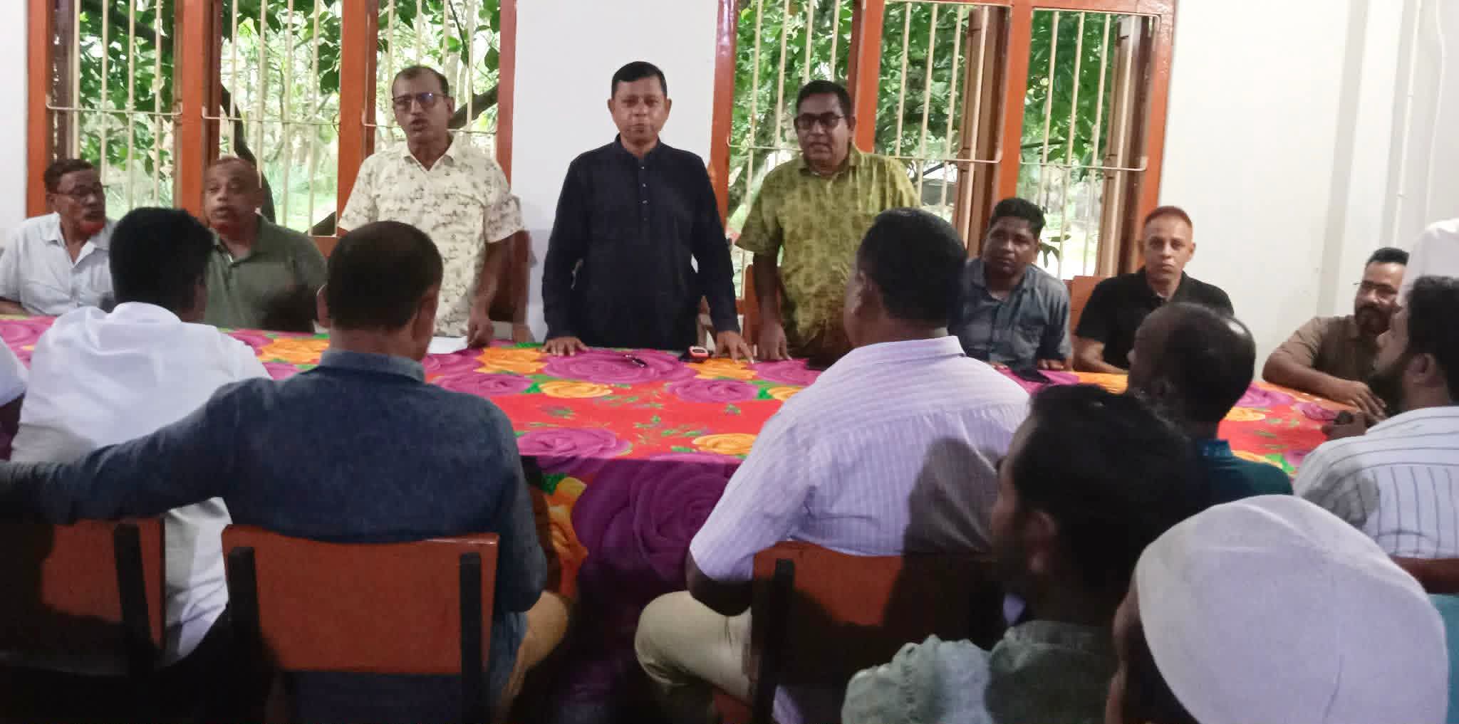 দেবহাটায় ৫ সেপ্টেম্বর বিএনপির ৪৮তম প্রতিষ্ঠা বার্ষিকী পালন উপলক্ষ্যে প্রস্তুতি সভা 