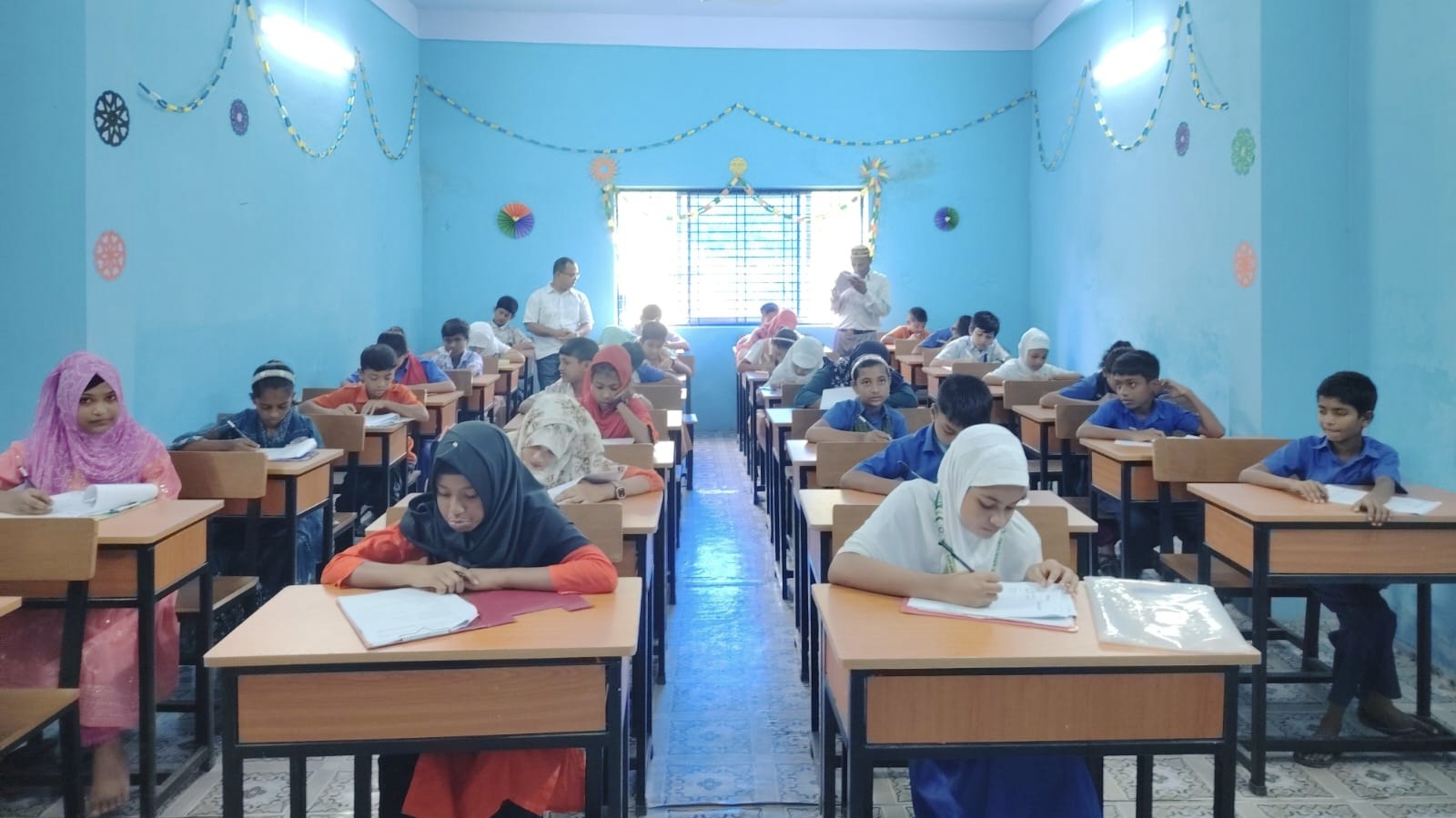 ঝাউডাঙ্গায় গ্লোবাল ট্যালেন্ট স্কুল এন্ড কলেজের উদ্যোগে কুইজ প্রতিযোগিতা