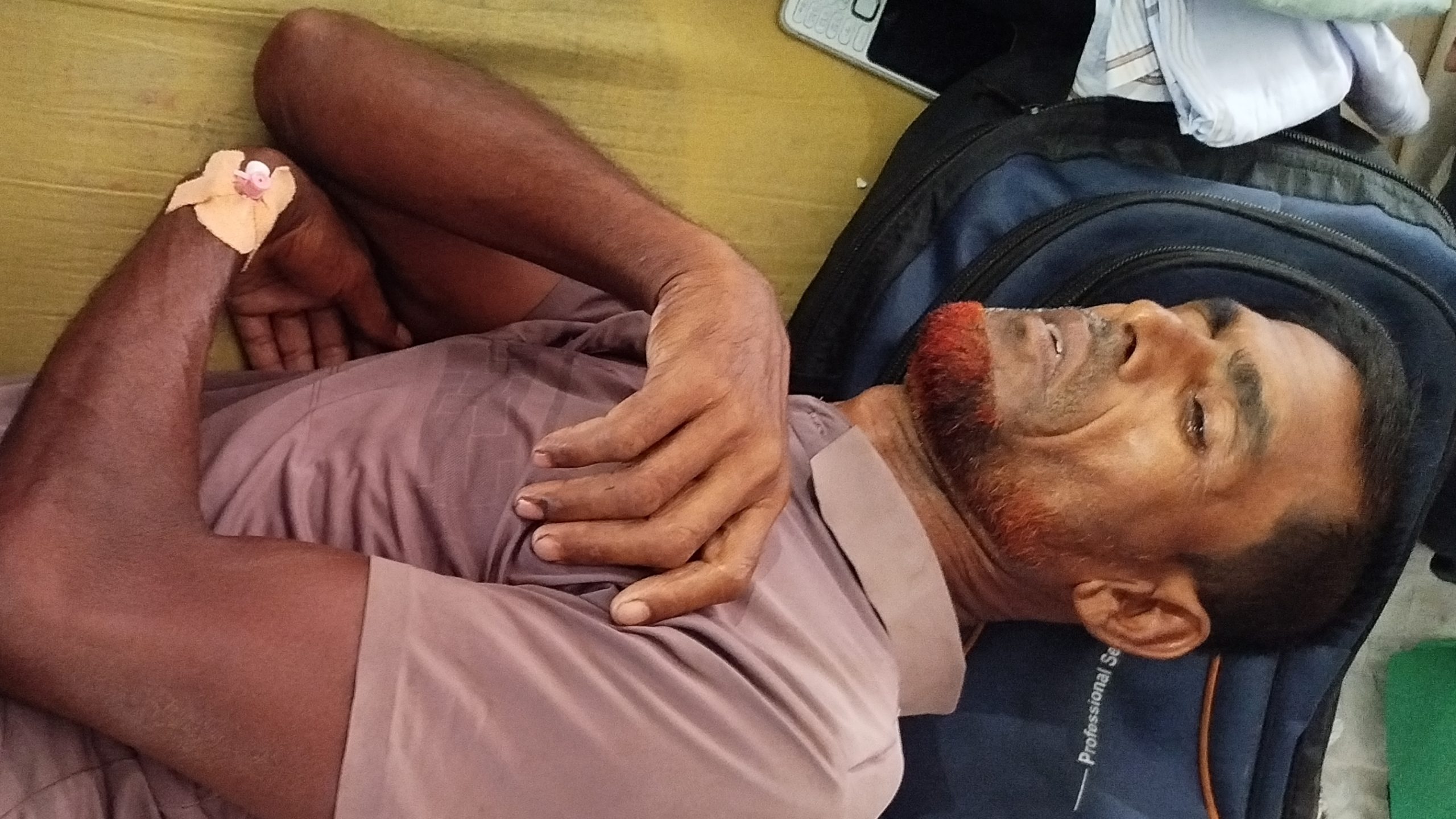 পাতাখালি জমিজমা বিরোধকে কেন্দ্র করে প্রতিপক্ষের হাম-লায় আ/হ/ত ১